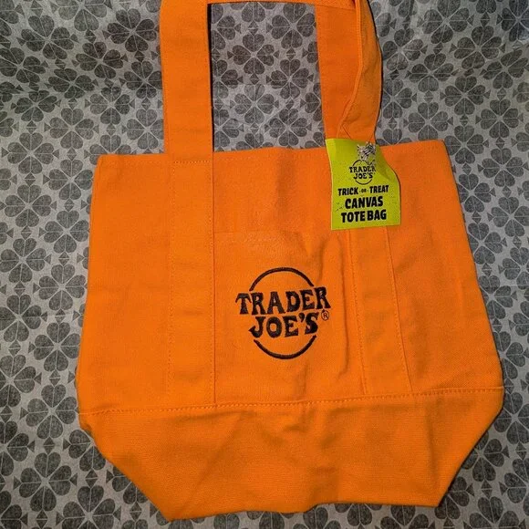 4 NWT Trader Joe's Trick or Treat Mini Totes - Picture 2 of 5